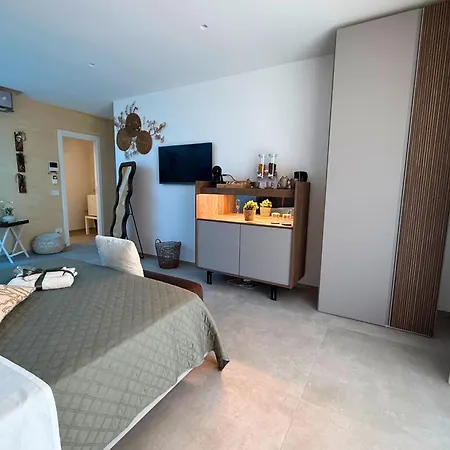 Zenith - Luxury Apartman Bari